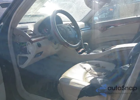 2005 Mercedes-Benz E 320 z USA, uszkodzony, nr VIN WDBUF65J95A635772